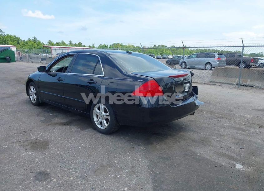 Photo 3 of 2007 Honda Accord 2.4 EX (VIN 1HGCM56887A155574)