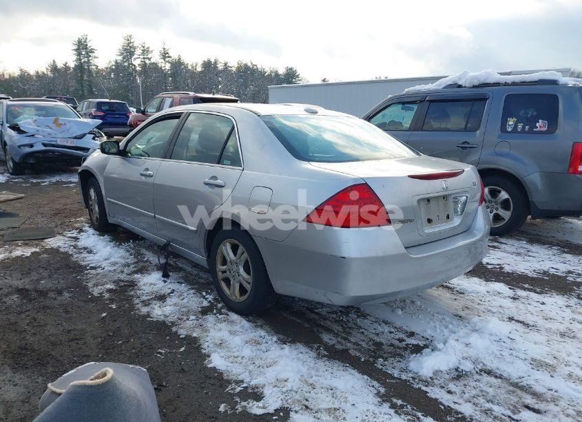 Photo 3 of 2007 Honda Accord 2.4 EX (VIN 1HGCM56887A156868)