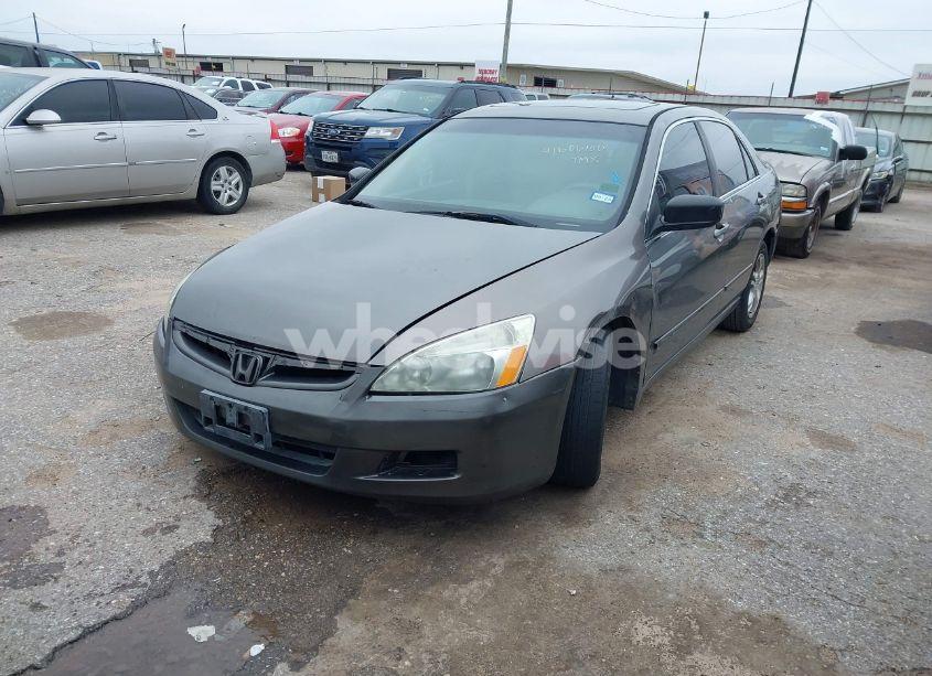 Photo 2 of 2007 Honda Accord 2.4 EX (VIN 1HGCM56887A162993)