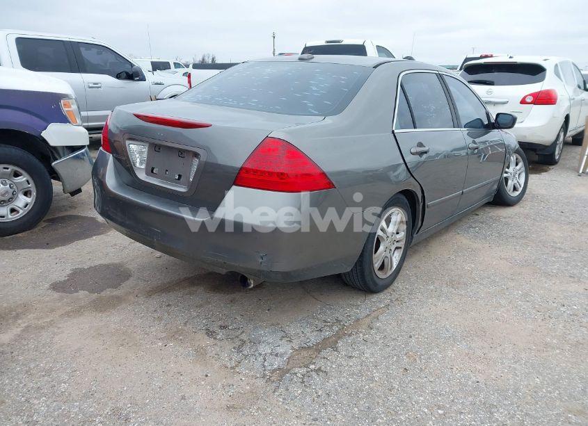 Photo 4 of 2007 Honda Accord 2.4 EX (VIN 1HGCM56887A162993)