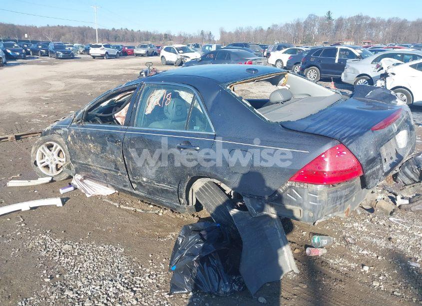 Photo 3 of 2007 Honda Accord 2.4 EX (VIN 1HGCM56887A208807)