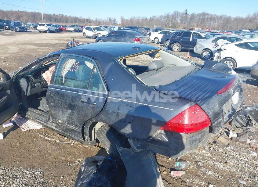 Photo 6 of 2007 Honda Accord 2.4 EX (VIN 1HGCM56887A208807)