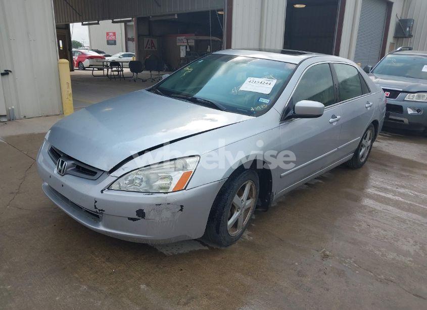 Photo 2 of 2004 Honda Accord 2.4 EX (VIN 1HGCM56894A040980)