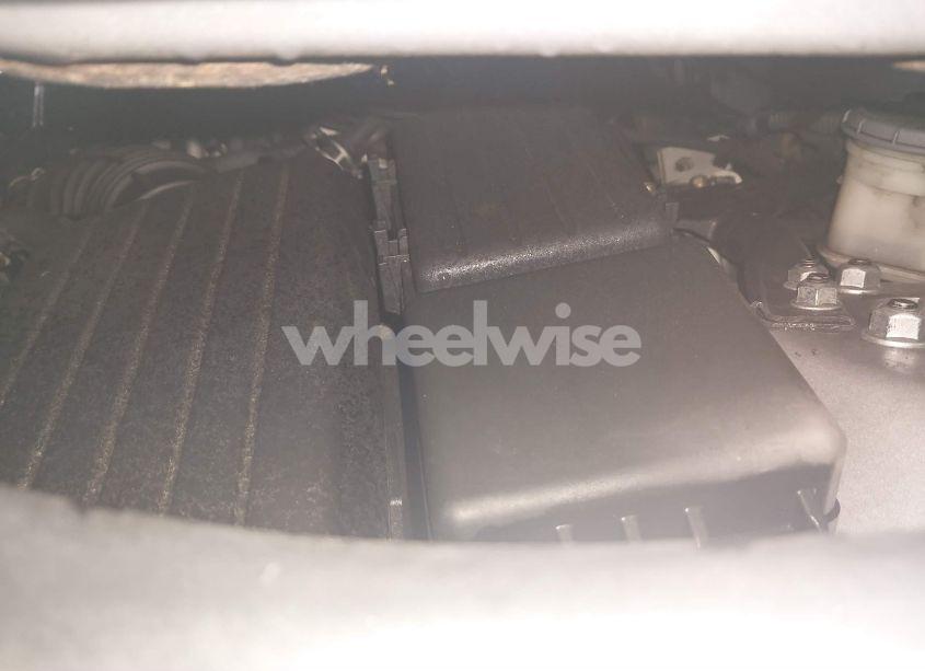 Photo 10 of 2004 Honda Accord 2.4 EX (VIN 1HGCM56894A059769)