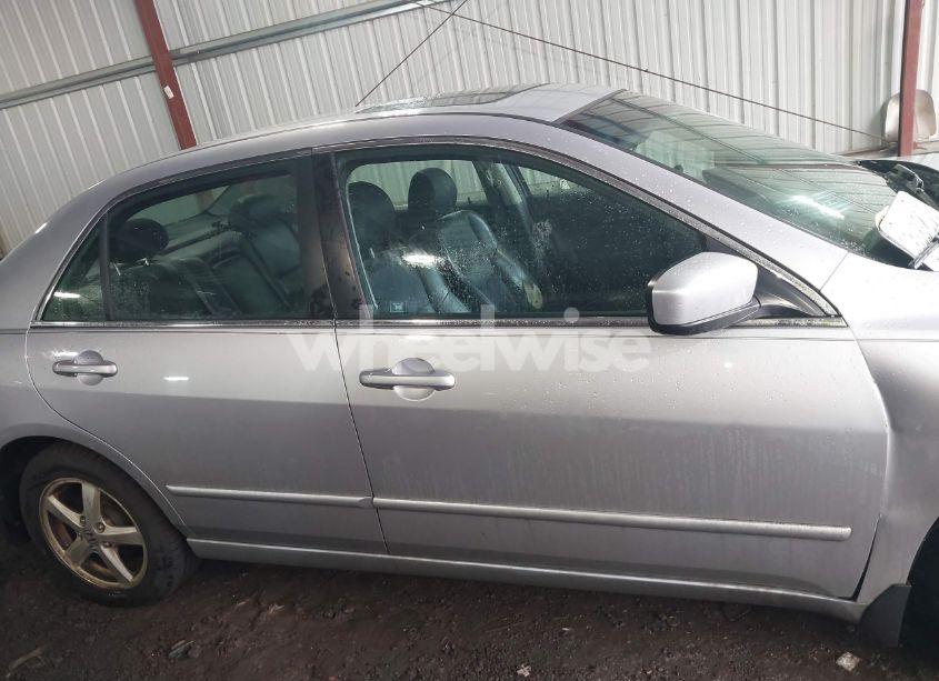 Photo 13 of 2004 Honda Accord 2.4 EX (VIN 1HGCM56894A059769)