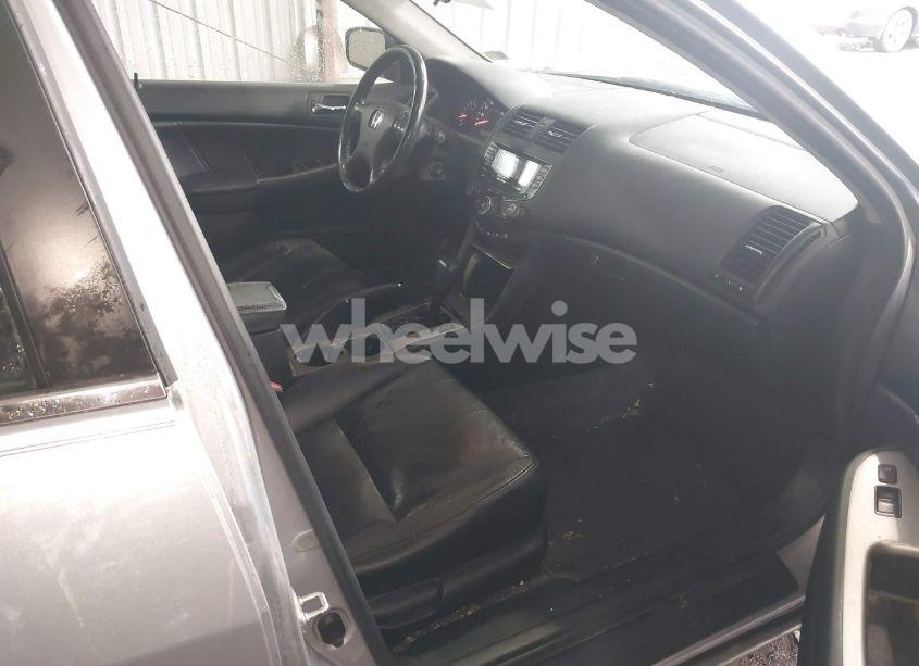 Photo 5 of 2004 Honda Accord 2.4 EX (VIN 1HGCM56894A059769)