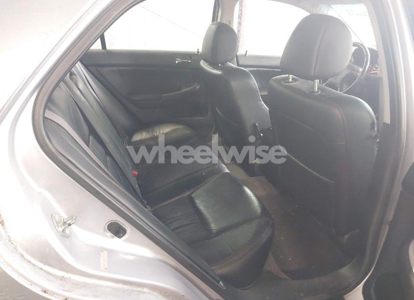 Photo 8 of 2004 Honda Accord 2.4 EX (VIN 1HGCM56894A059769)
