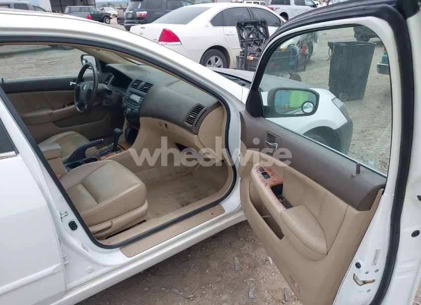 Photo 5 of 2004 Honda Accord 2.4 EX (VIN 1HGCM56894A060842)