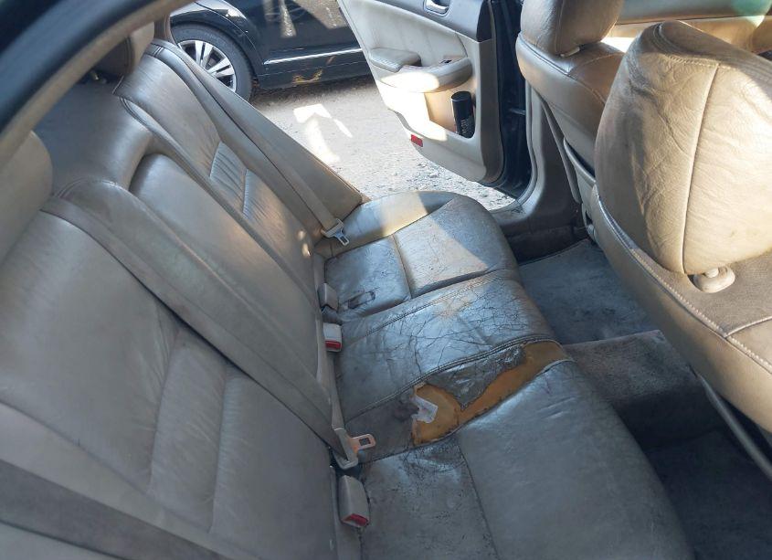 Photo 8 of 2004 Honda Accord 2.4 EX (VIN 1HGCM56894A112048)