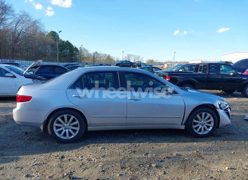 Photo 13 of 2005 Honda Accord 2.4 EX (VIN 1HGCM56895A134326)