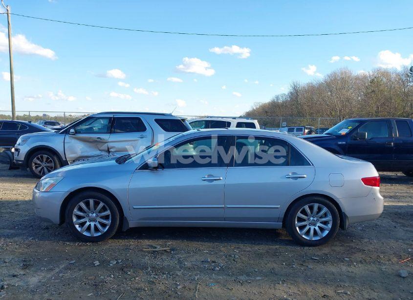 Photo 14 of 2005 Honda Accord 2.4 EX (VIN 1HGCM56895A134326)