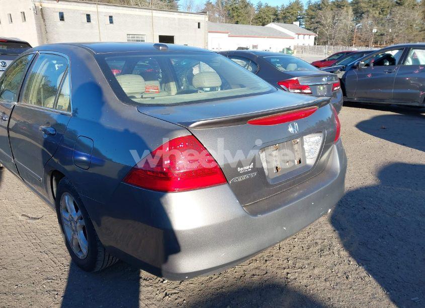 Photo 16 of 2006 Honda Accord 2.4 EX (VIN 1HGCM56896A042814)