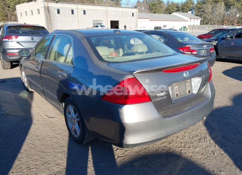 Photo 3 of 2006 Honda Accord 2.4 EX (VIN 1HGCM56896A042814)