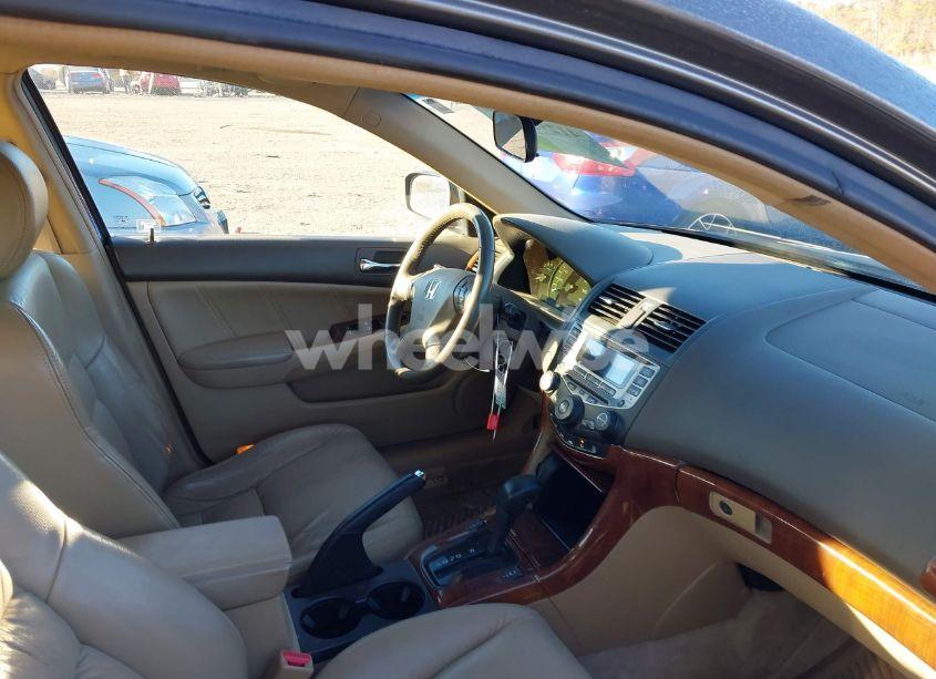Photo 5 of 2006 Honda Accord 2.4 EX (VIN 1HGCM56896A042814)