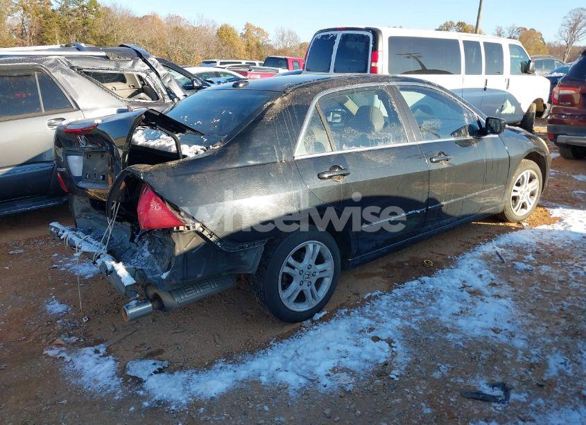 Photo 4 of 2006 Honda Accord 2.4 EX (VIN 1HGCM56896A066272)