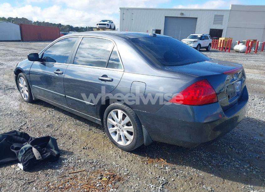 Photo 3 of 2006 Honda Accord 2.4 EX (VIN 1HGCM56896A076946)