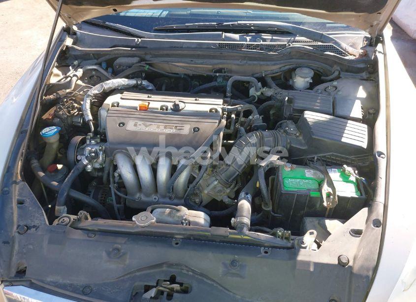 Photo 10 of 2006 Honda Accord 2.4 EX (VIN 1HGCM56896A133324)