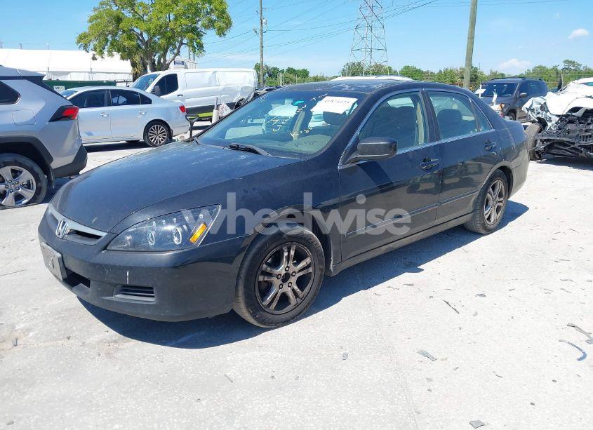 Photo 2 of 2006 Honda Accord 2.4 EX (VIN 1HGCM56896A182944)