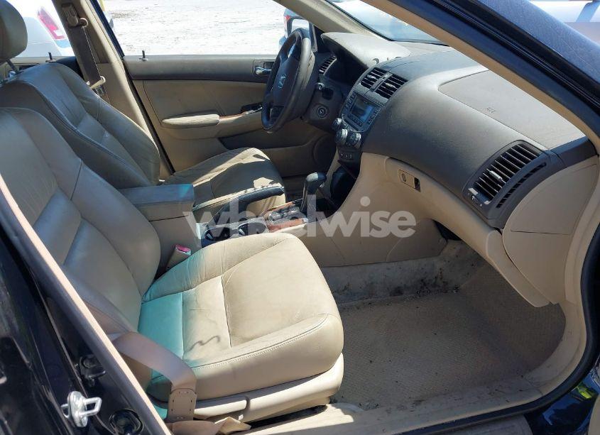 Photo 5 of 2006 Honda Accord 2.4 EX (VIN 1HGCM56896A182944)