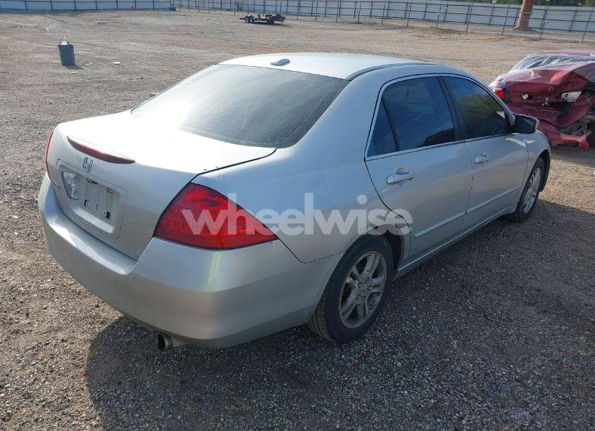 Photo 4 of 2007 Honda Accord 2.4 EX (VIN 1HGCM56897A047996)