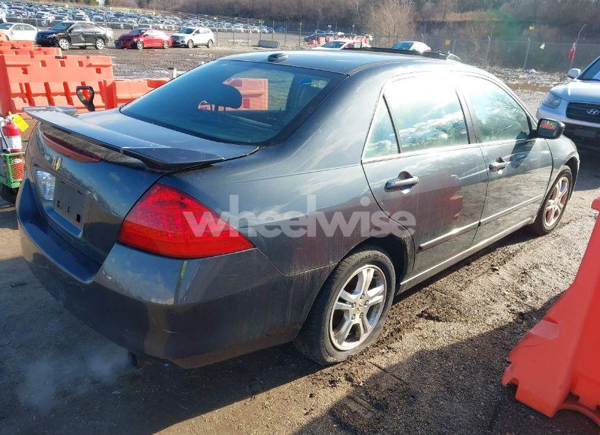 Photo 4 of 2007 Honda Accord 2.4 EX (VIN 1HGCM56897A133986)