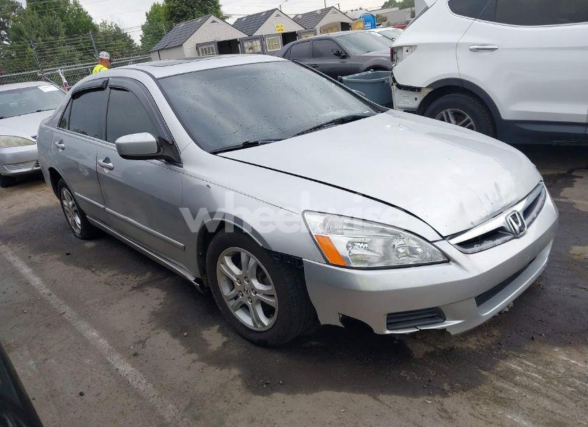 2007 Honda Accord 2.4 EX (VIN 1HGCM56897A135995) main photo