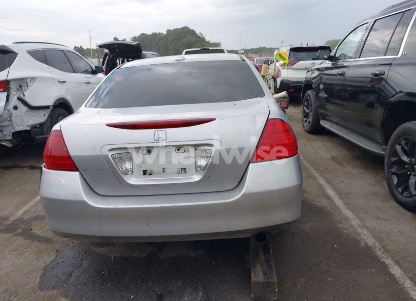 Photo 15 of 2007 Honda Accord 2.4 EX (VIN 1HGCM56897A135995)