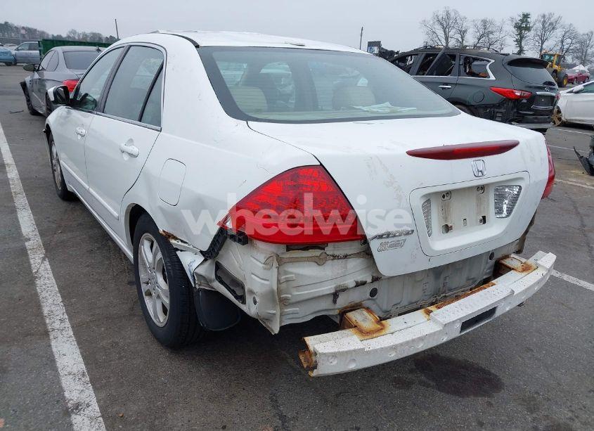 Photo 3 of 2007 Honda Accord 2.4 EX (VIN 1HGCM56897A182704)