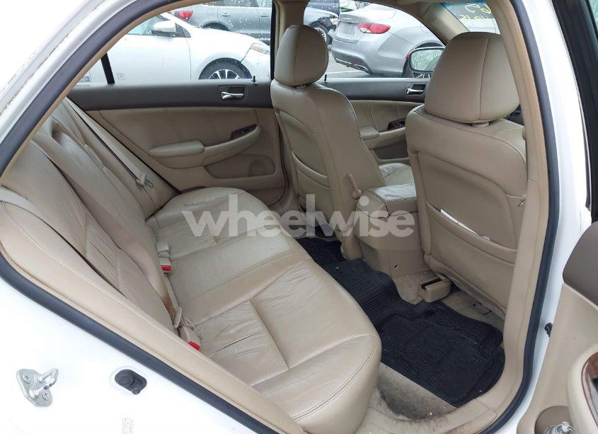 Photo 8 of 2007 Honda Accord 2.4 EX (VIN 1HGCM56897A182704)