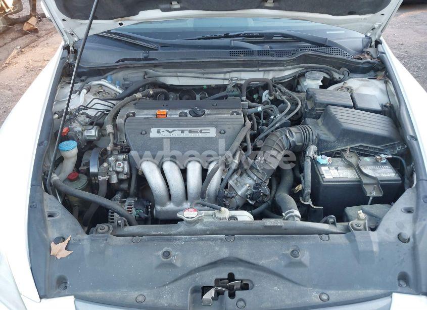 Photo 10 of 2004 Honda Accord 2.4 EX (VIN 1HGCM568X4A027770)