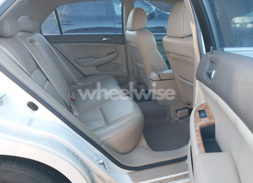 Photo 8 of 2004 Honda Accord 2.4 EX (VIN 1HGCM568X4A027770)