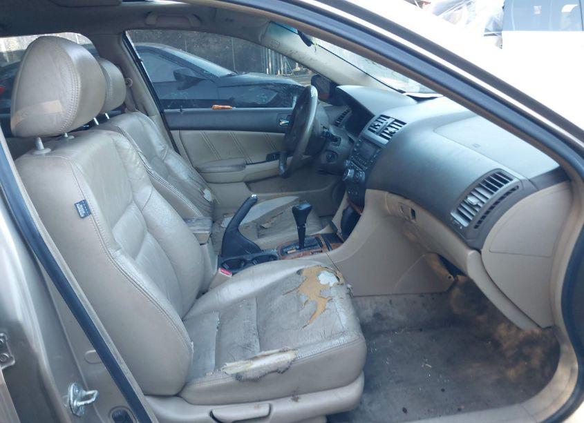 Photo 5 of 2004 Honda Accord 2.4 EX (VIN 1HGCM568X4A115265)