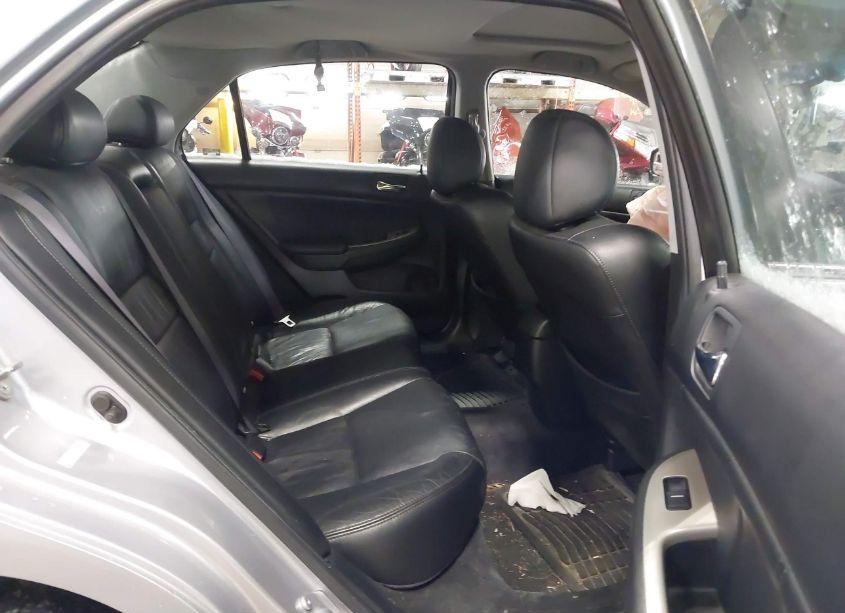 Photo 8 of 2005 Honda Accord 2.4 EX (VIN 1HGCM568X5A003986)