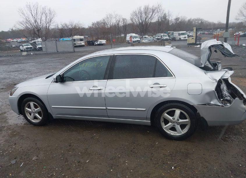 Photo 14 of 2005 Honda Accord 2.4 EX (VIN 1HGCM568X5A004782)