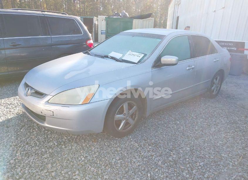 Photo 2 of 2005 Honda Accord 2.4 EX (VIN 1HGCM568X5A037751)
