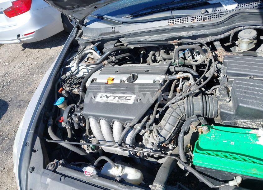 Photo 10 of 2005 Honda Accord 2.4 EX (VIN 1HGCM568X5A038950)