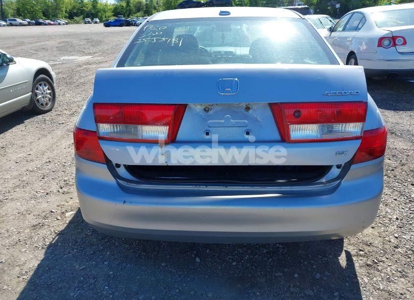 Photo 6 of 2005 Honda Accord 2.4 EX (VIN 1HGCM568X5A038950)