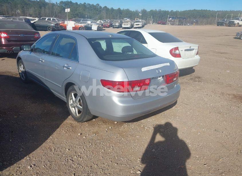 Photo 3 of 2005 Honda Accord 2.4 EX (VIN 1HGCM568X5A092605)