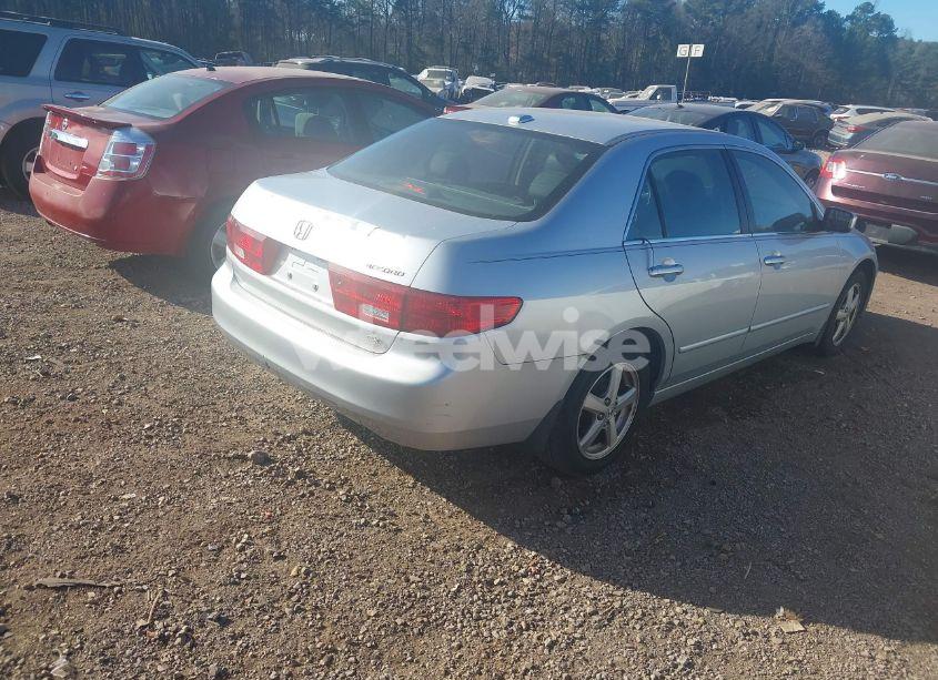 Photo 4 of 2005 Honda Accord 2.4 EX (VIN 1HGCM568X5A092605)