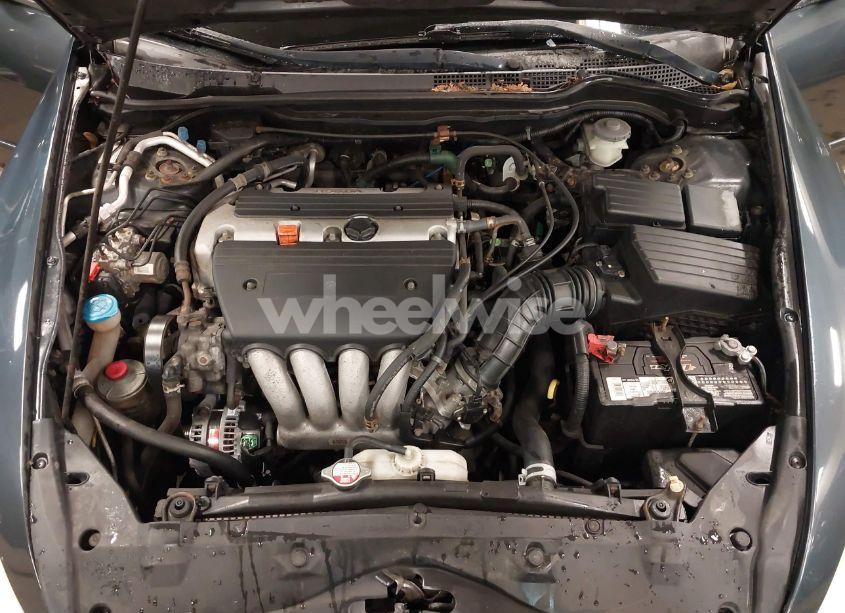 Photo 10 of 2005 Honda Accord 2.4 EX (VIN 1HGCM568X5A100900)