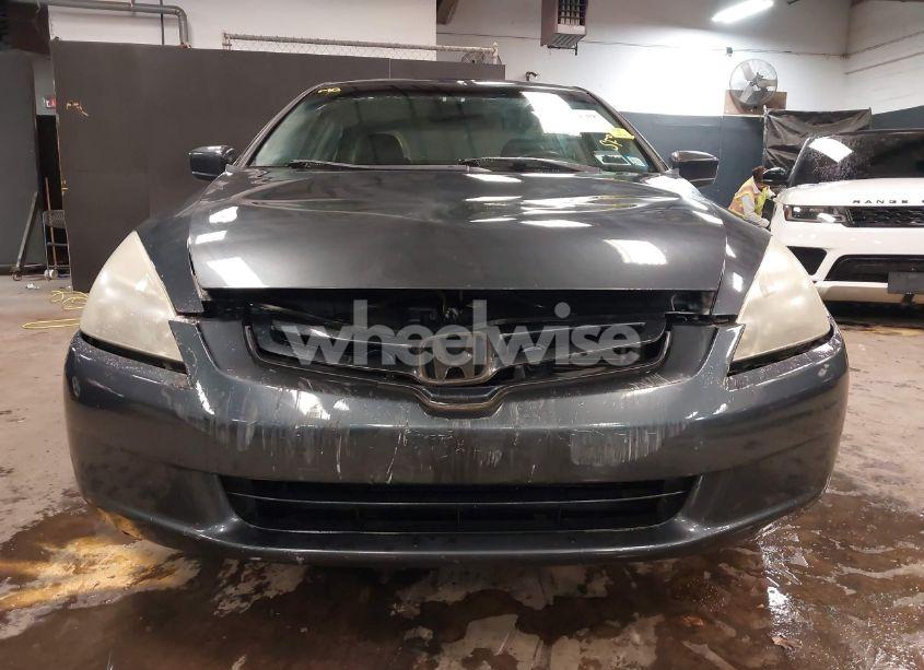 Photo 6 of 2005 Honda Accord 2.4 EX (VIN 1HGCM568X5A100900)