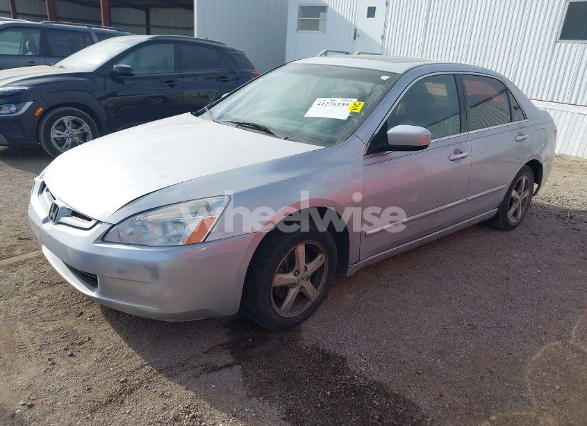 Photo 2 of 2005 Honda Accord 2.4 EX (VIN 1HGCM568X5A120385)