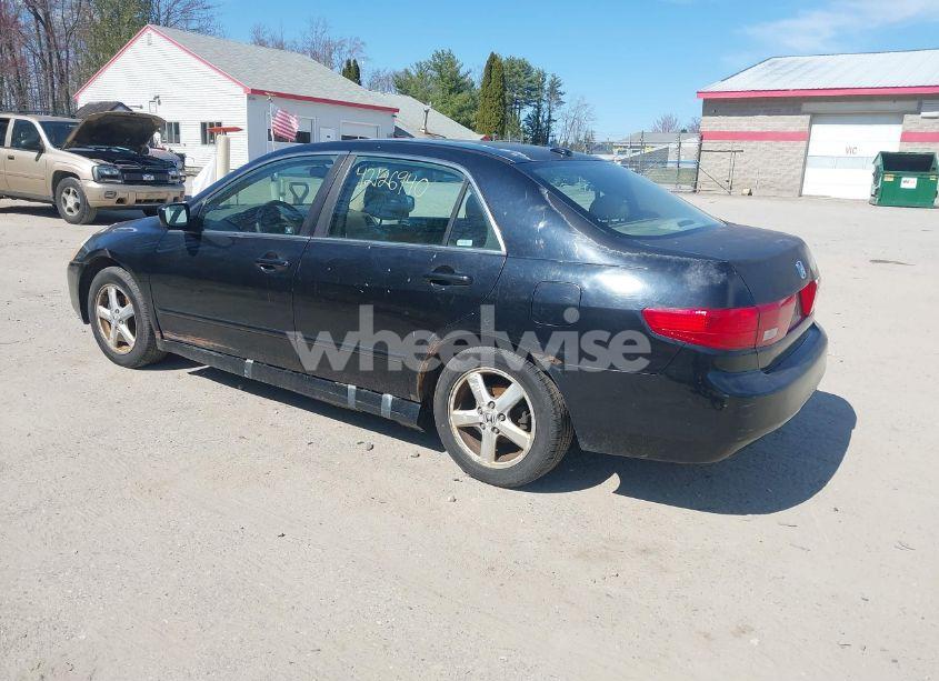 Photo 3 of 2005 Honda Accord 2.4 EX (VIN 1HGCM568X5A153533)