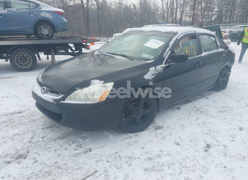 Photo 2 of 2005 Honda Accord 2.4 EX (VIN 1HGCM568X5A153547)