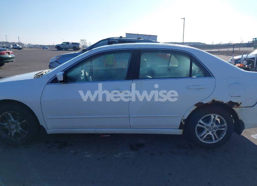 Photo 15 of 2006 Honda Accord 2.4 EX (VIN 1HGCM568X6A007831)