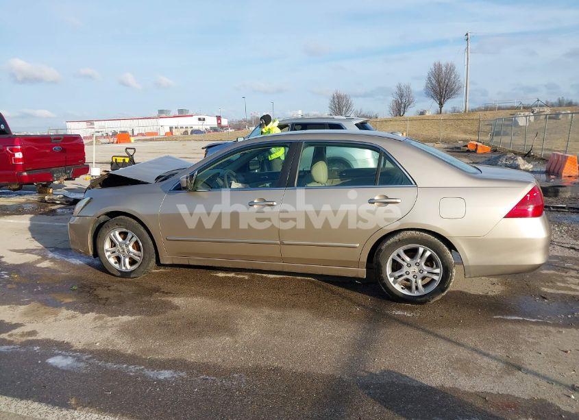 Photo 13 of 2006 Honda Accord 2.4 EX (VIN 1HGCM568X6A030283)