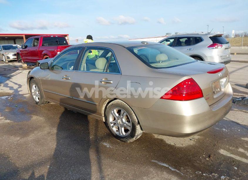 Photo 3 of 2006 Honda Accord 2.4 EX (VIN 1HGCM568X6A030283)