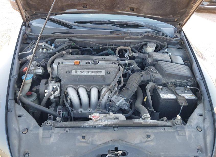 Photo 10 of 2006 Honda Accord 2.4 EX (VIN 1HGCM568X6A039727)
