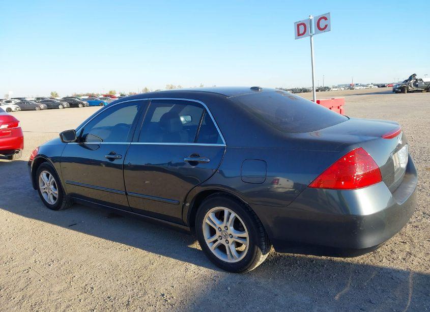 Photo 6 of 2006 Honda Accord 2.4 EX (VIN 1HGCM568X6A039727)