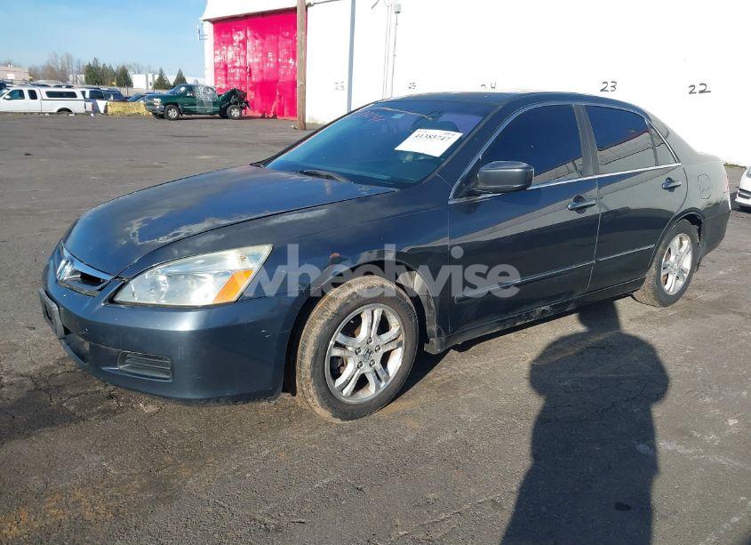 Photo 2 of 2006 Honda Accord 2.4 EX (VIN 1HGCM568X6A060352)